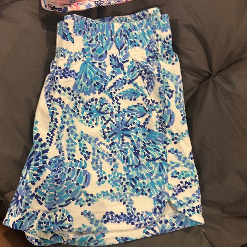 Lilly Pulitzer shorts only wore once